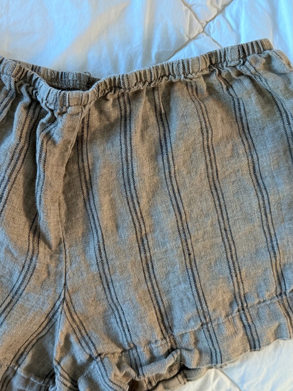 Reformation Nora Linen Shorts - Picture 4 of 6